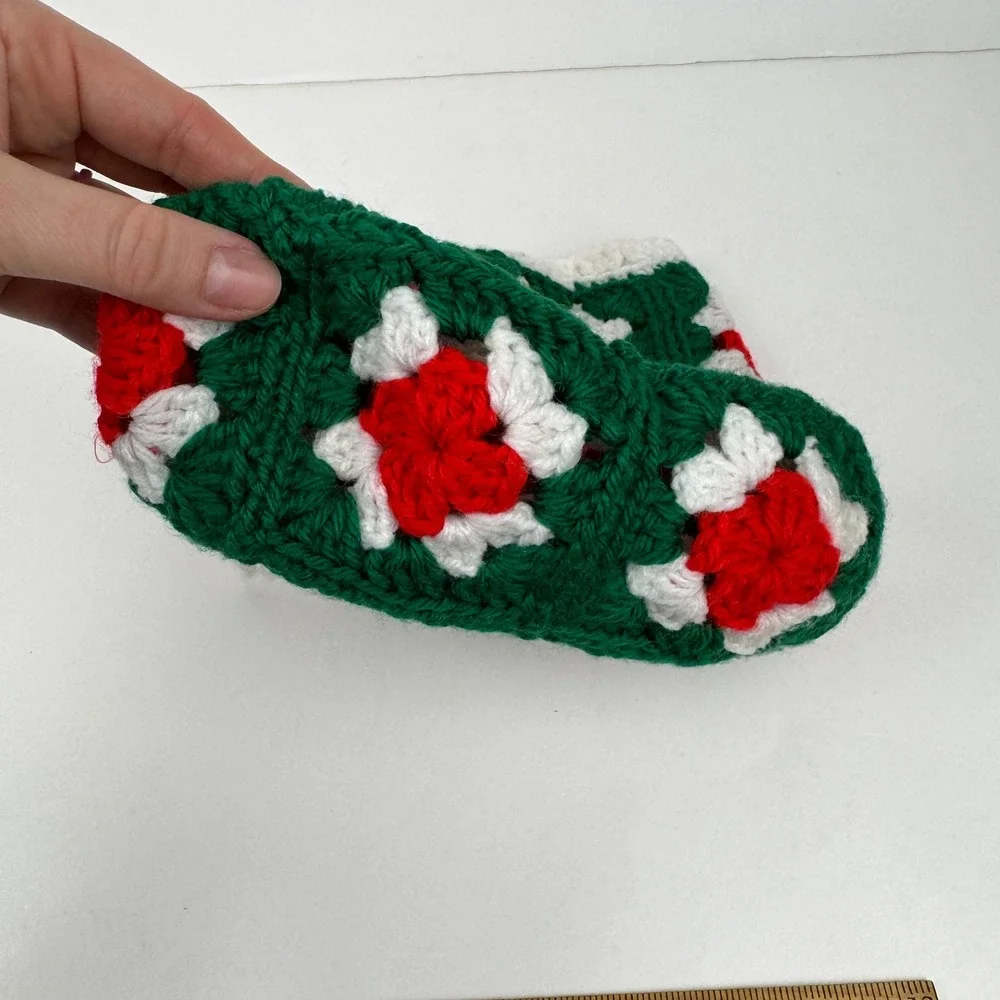 Vtg Small‎ Granny Square Red Green White Yarn Christmas Holiday Stocking Decor
